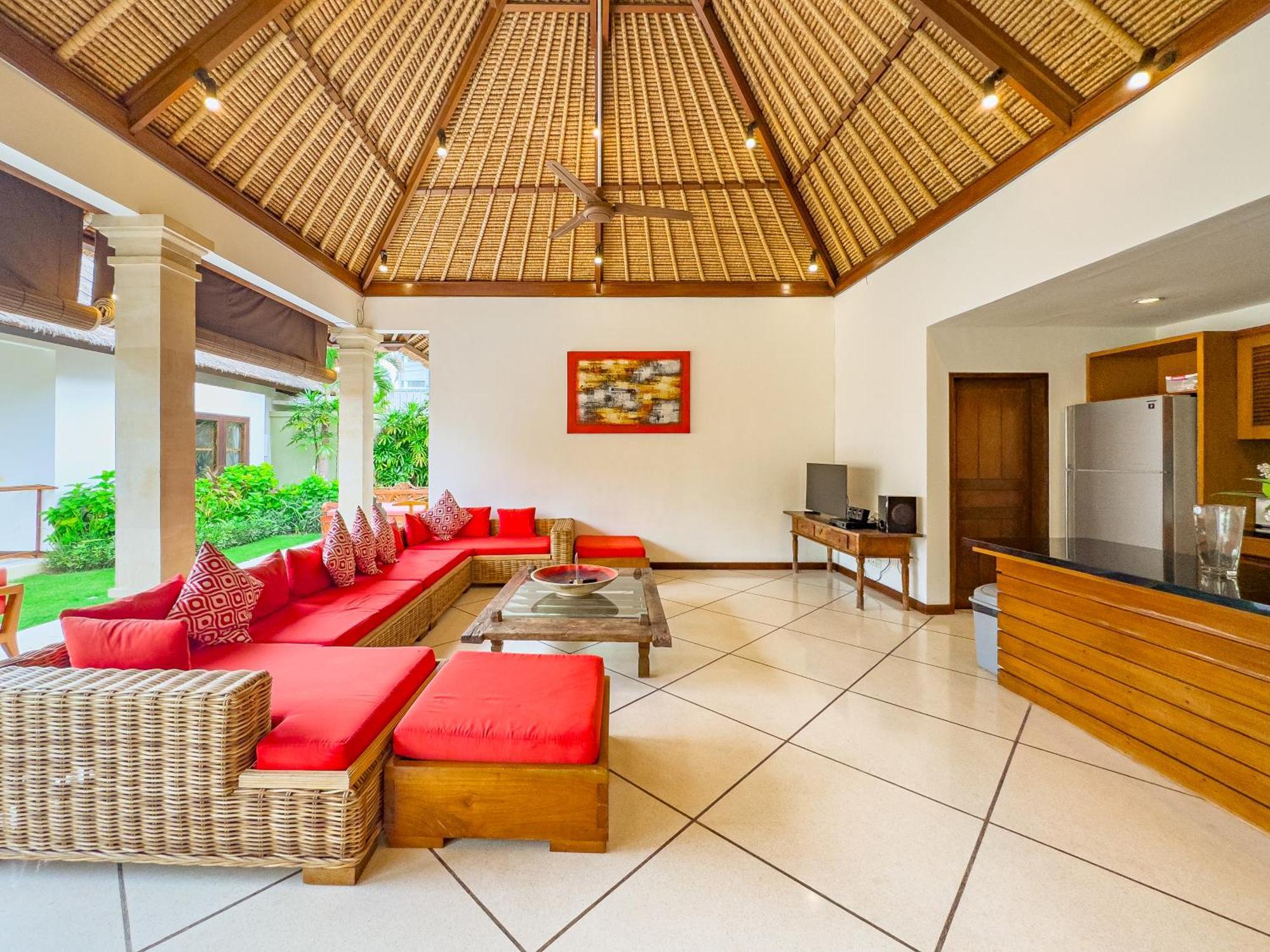 Villa Bugis Drupadi Seminyak Rom bilde