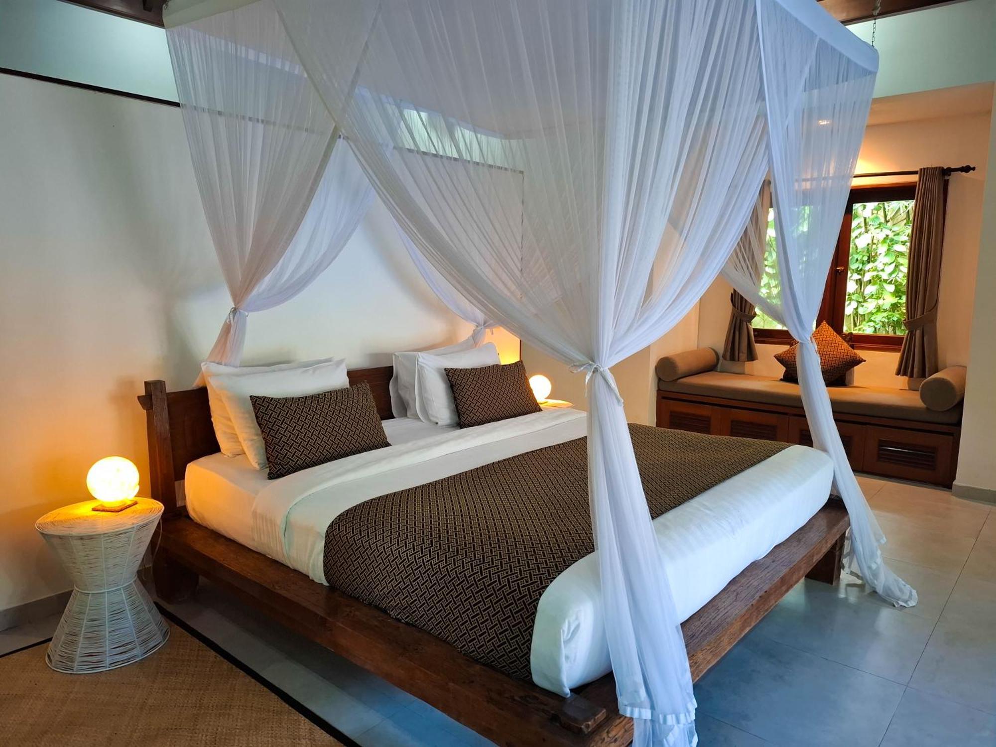 Villa Bugis Drupadi Seminyak Rom bilde